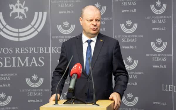 Skvernelis sako, kad buvo išmestas iš frakcijos: rimtas smūgis į nugarą