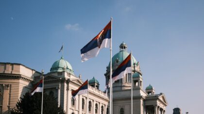 Kas yra valdžių padalijimas Lietuvoje: paprastas paaiškinimas, kaip veikia trijų šakų sistema
