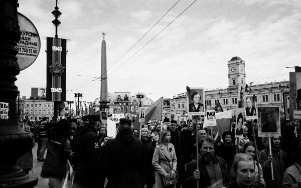 Kaip gimsta istorinių mitų politika: nuo sovietinio pasakojimo iki šiandieninių kovų dėl atminties