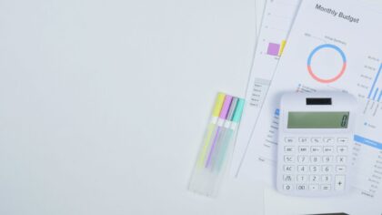 Kas yra valstybės biudžetas ir iš kur atsiranda pinigai viešosioms paslaugoms: suprantama apžvalga su Lietuvos pavyzdžiais