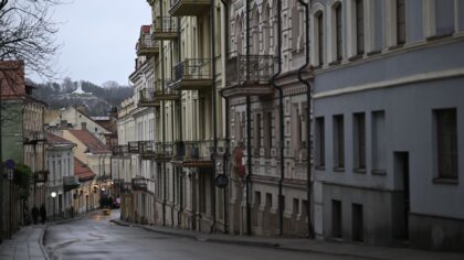 Lietuvos narystė NATO istoriniame kontekste: kodėl saugumo skėtis nėra tik karinis aljansas