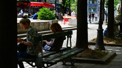 Pilietinis raštingumas per kasdienį informacijos vartojimą: kaip neužstrigti nuomonių burbule
