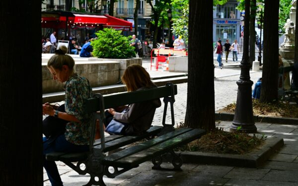 Pilietinis raštingumas per kasdienį informacijos vartojimą: kaip neužstrigti nuomonių burbule