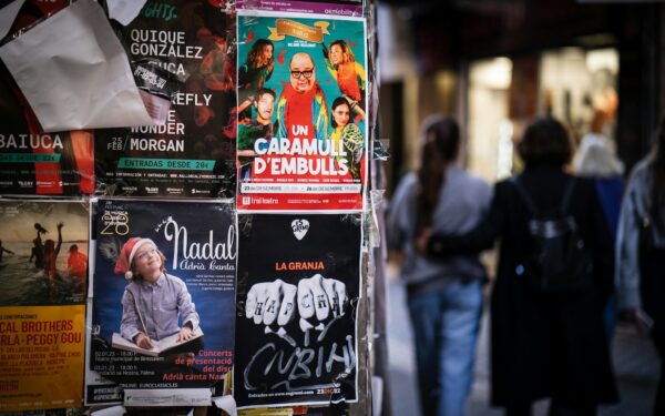 Rinkimų pažadai ir emociniai mitai apie valstybę: kaip nepasiklysti tarp propagandos ir realybės